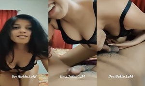 Sexy padosan ne Apne sexy figure ko dikhake choosa lund