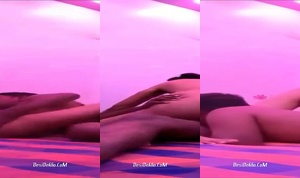 South ki randi ko bed pe chut ragad ragad k pyaar kiya ladki hui khus