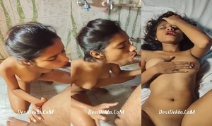 GF Ne Bathroom Mein Lund Chusai doggystyle mai chudai