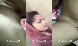 Punjabi Kudi ne chudai k maje liye uska leaked mms
