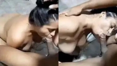 Lund ko aise chusa jaise 2rs wala lolipop chus rahi ho