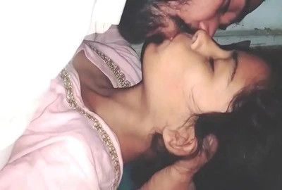 Kerala Ki Ek Young Woman Aur Family Drama Ki Chaukane Wali Kahani